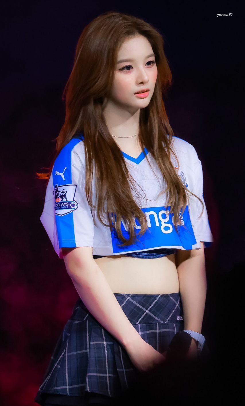 35b4ccfbe3d82e1f5663cf6fd2fef975.jpg