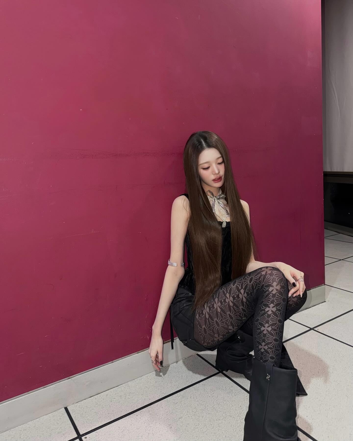 9d919f5df6b774ddb9b009e927fbfdd5.jpg