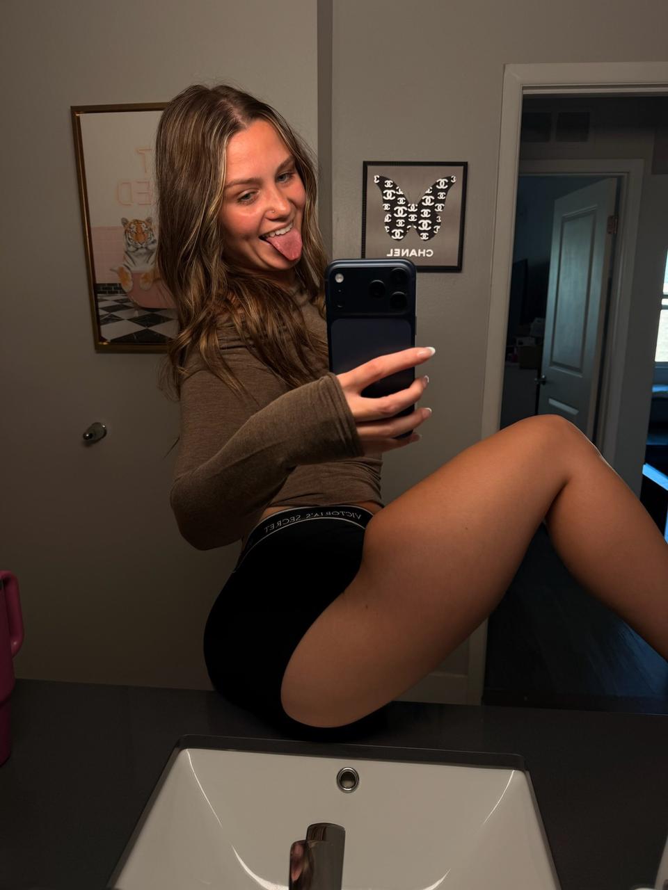 fc89f6e5bef2fedcfff0aadb93846ab6.jpg